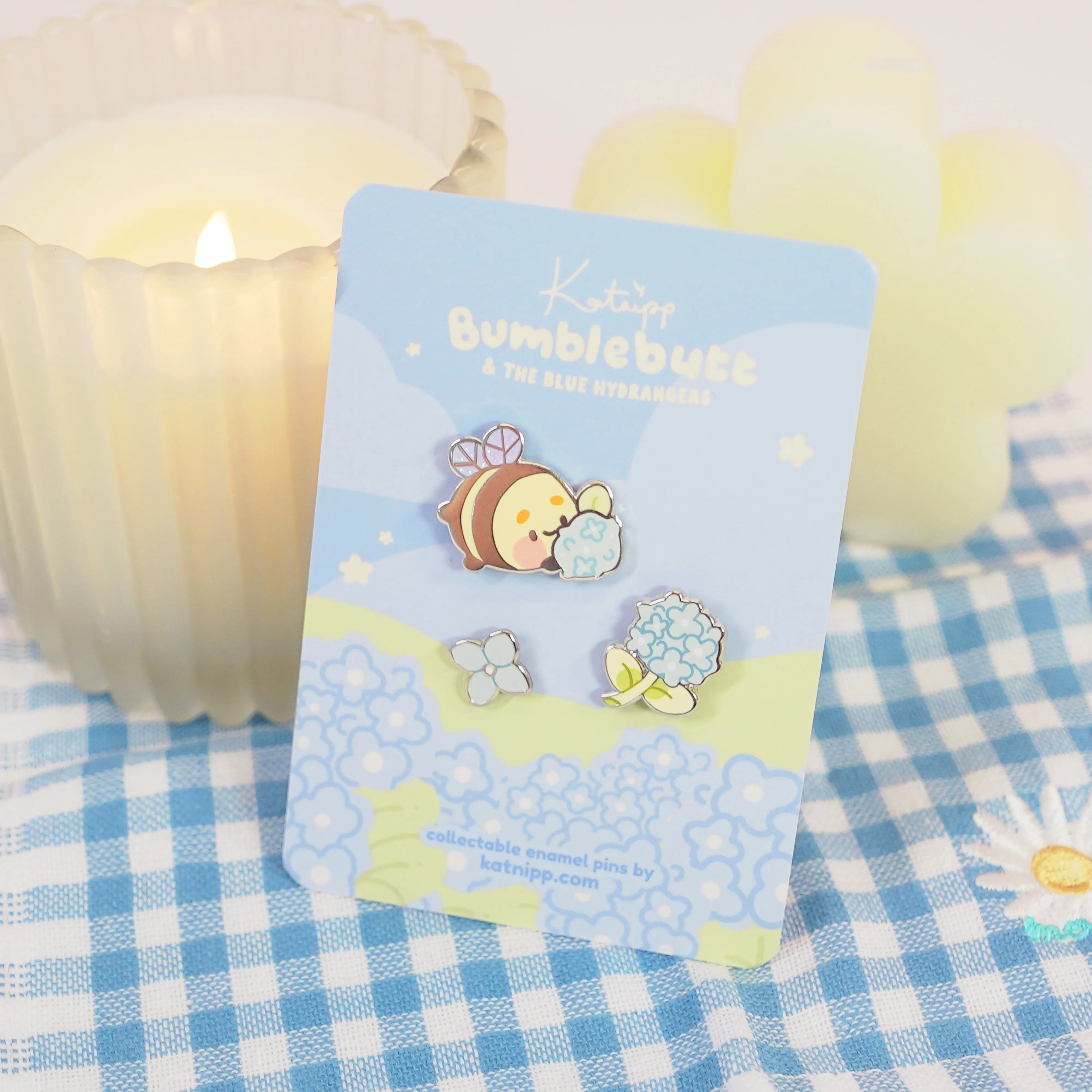 Bumblebutt & Blue Hydrangea Enamel Pin Bundle | Cute Kawaii Floral Pins for Jackets, Bags & Displays