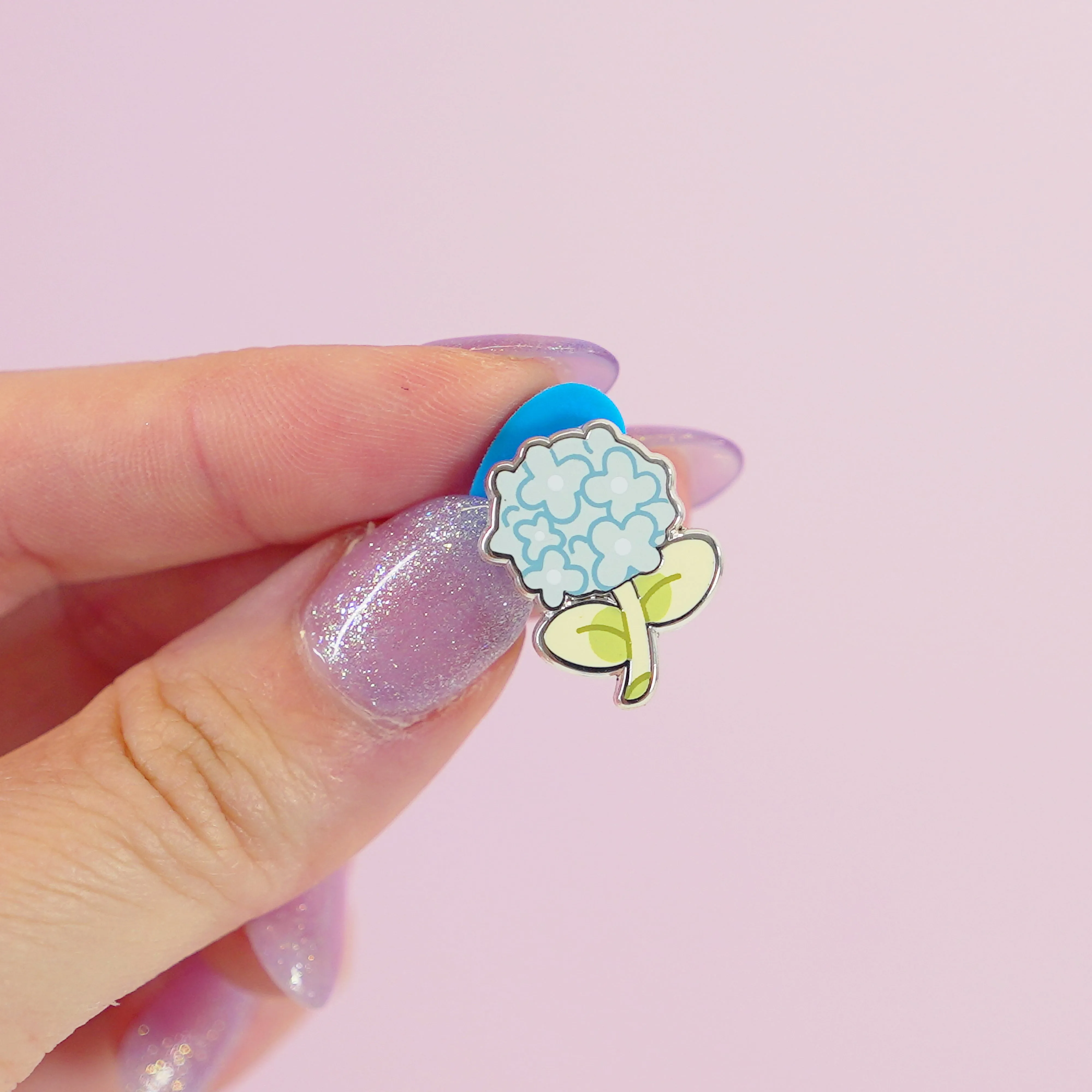 Bumblebutt & Blue Hydrangea Enamel Pin Bundle | Cute Kawaii Floral Pins for Jackets, Bags & Displays