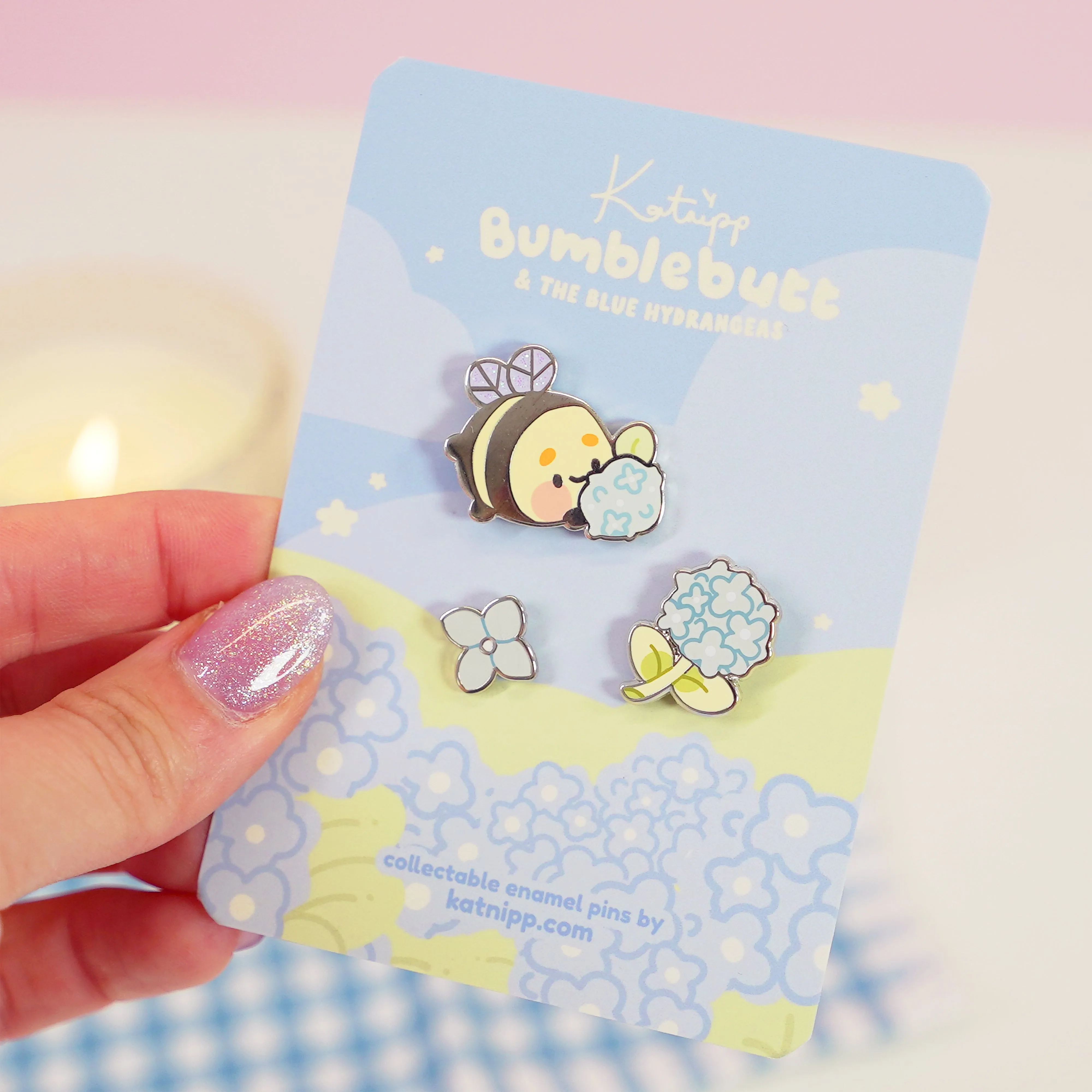 Bumblebutt & Blue Hydrangea Enamel Pin Bundle | Cute Kawaii Floral Pins for Jackets, Bags & Displays
