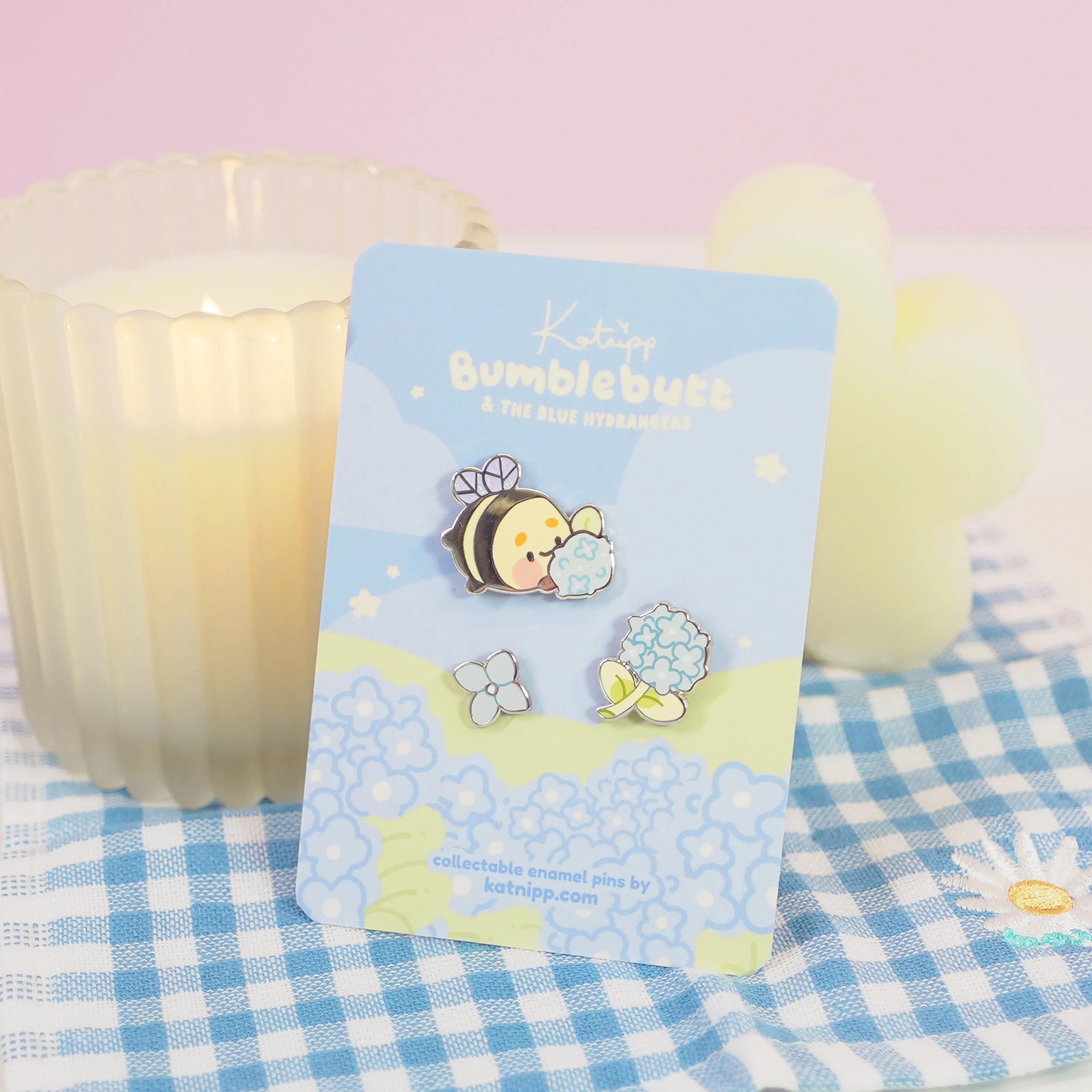 Bumblebutt & Blue Hydrangea Enamel Pin Bundle | Cute Kawaii Floral Pins for Jackets, Bags & Displays