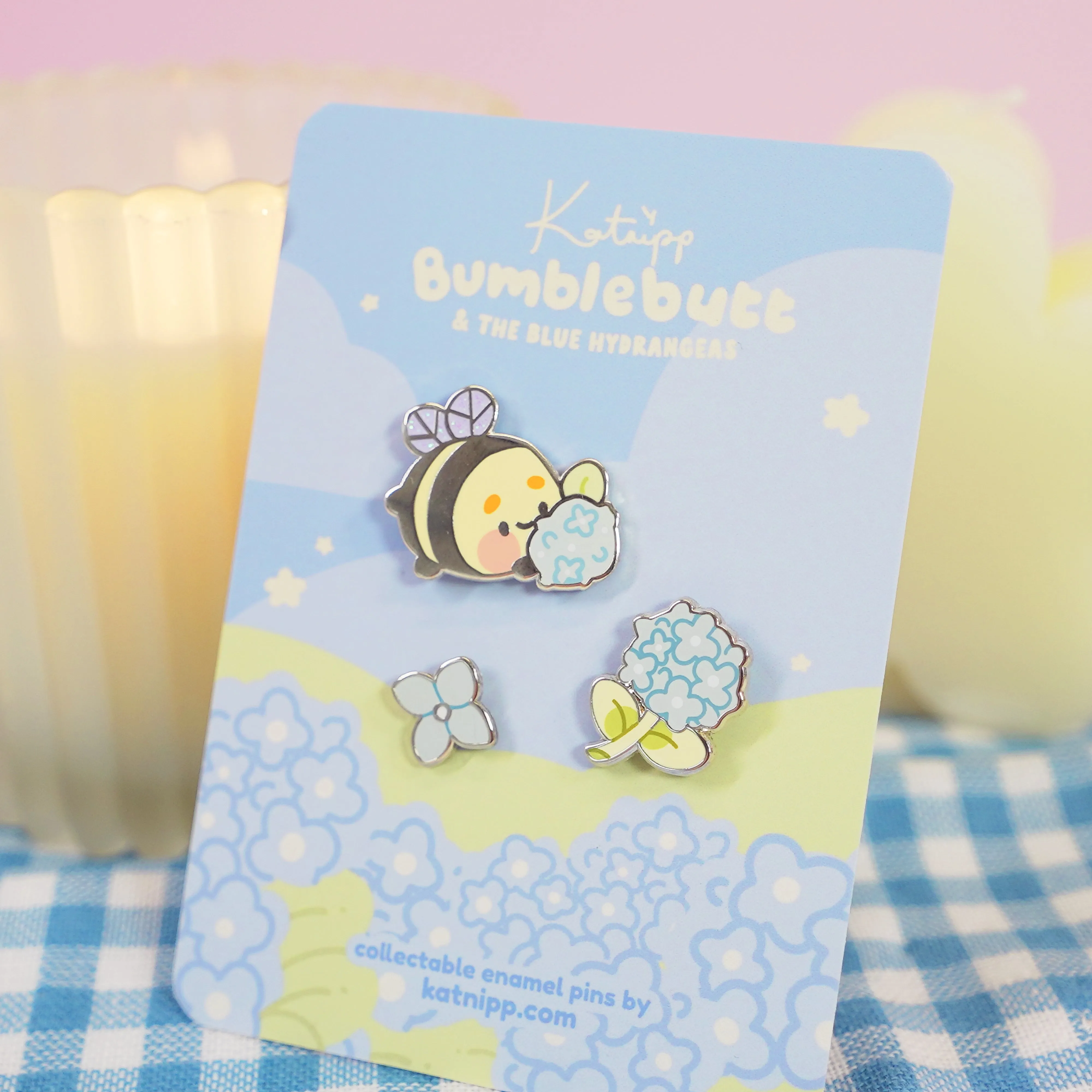 Bumblebutt & Blue Hydrangea Enamel Pin Bundle | Cute Kawaii Floral Pins for Jackets, Bags & Displays