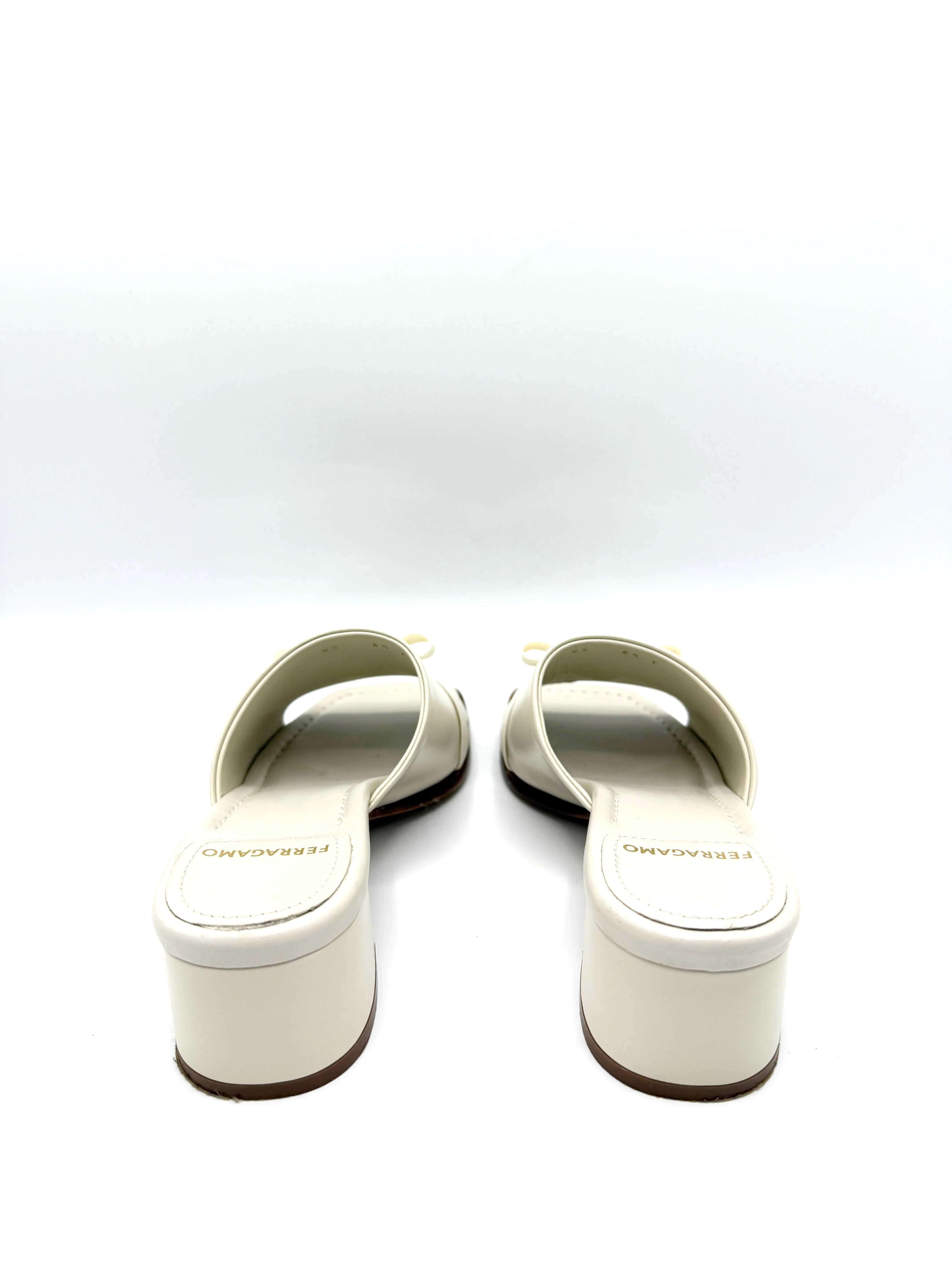 Ivory GHW Bowtie Wedge Sandals Sz 6.5