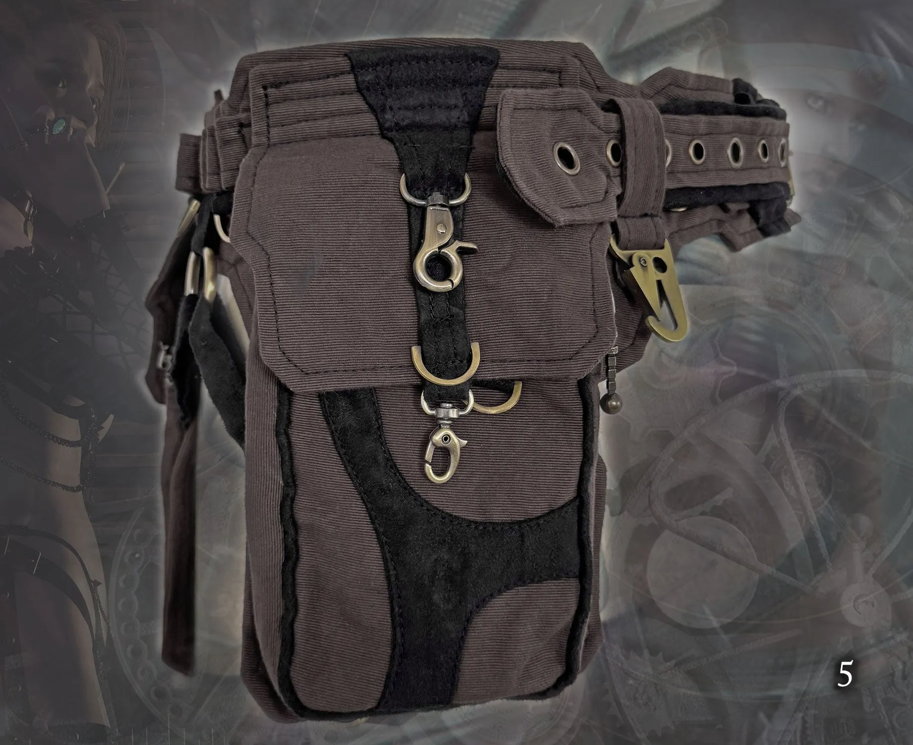 Klimbim Belt ~ multi pocket tech wear